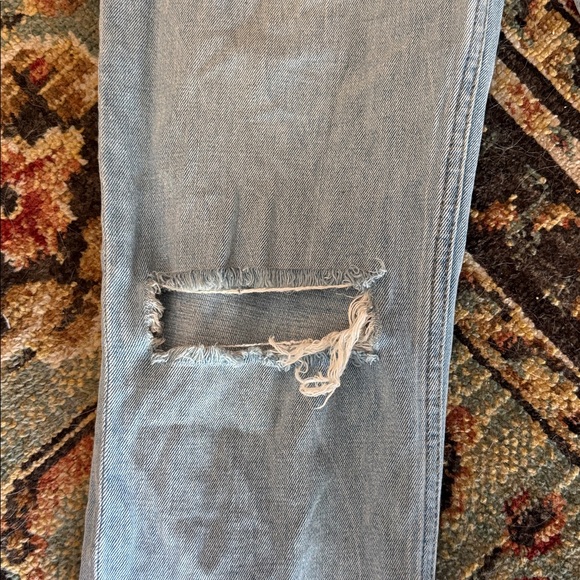 Abercrombie & Fitch Curve Love Ultra High Rise Ankle Straight Jeans - Picture 10 of 12